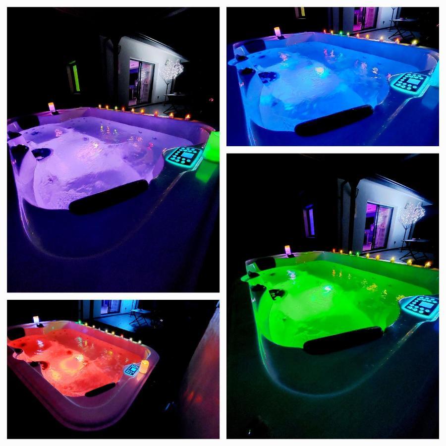 Un Sejour Romantique En Couple Avec Jacuzzi Prive Chromotherapie Jardin Maison Privee Ychoux Экстерьер фото